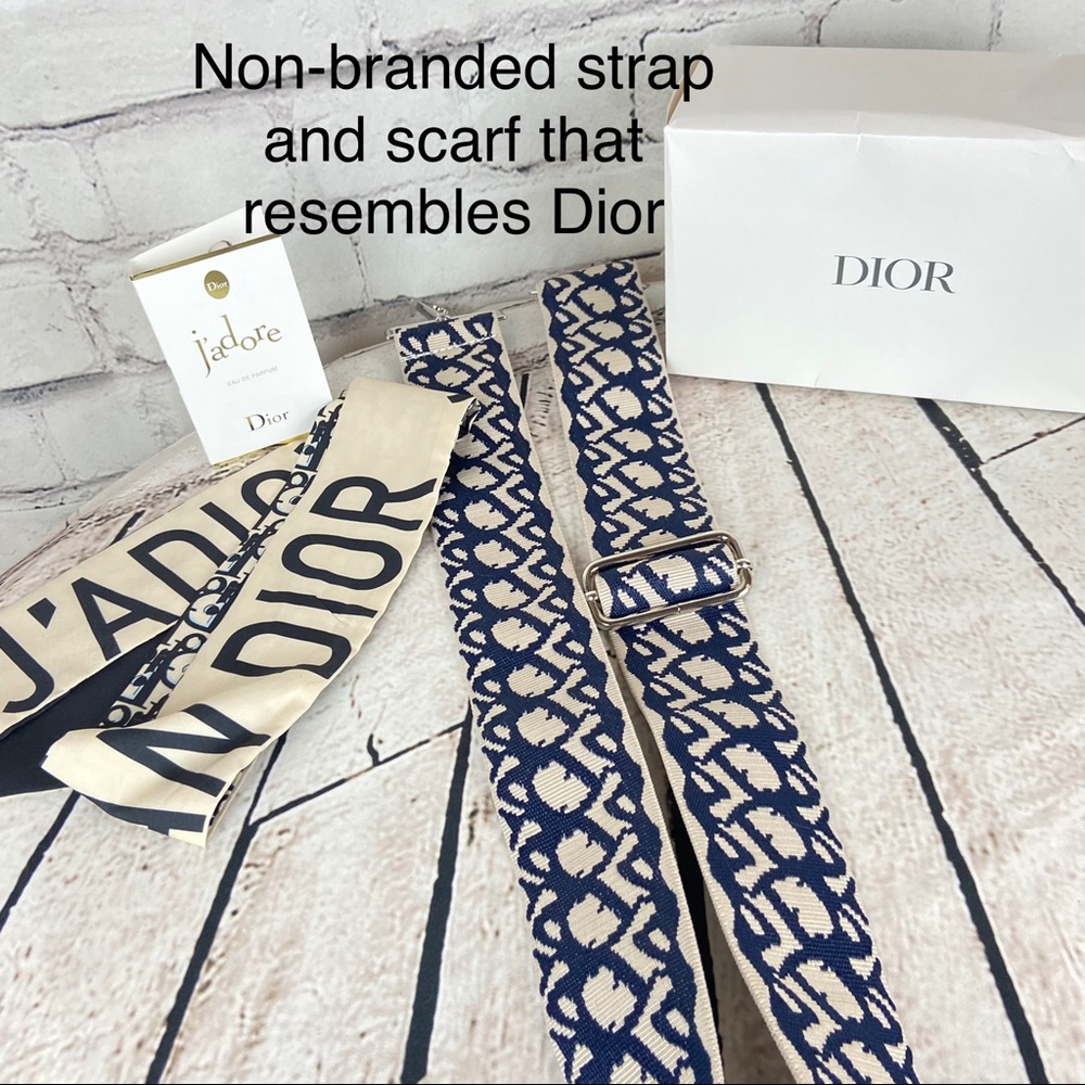 Dior blue velvet pouch crossbody from beauty line with scarf - Picture 5 of 12